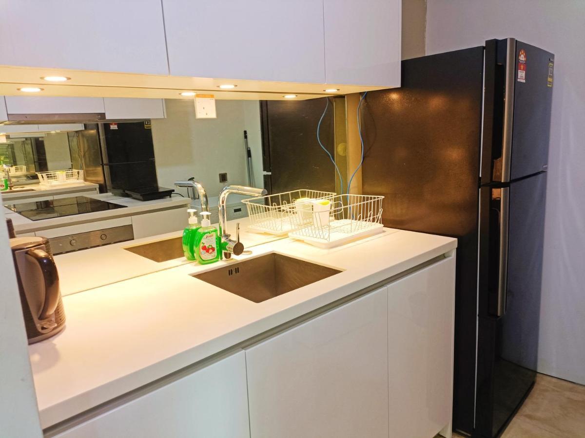 Vortex Suites Klcc By City Куала Лумпур Екстериор снимка
